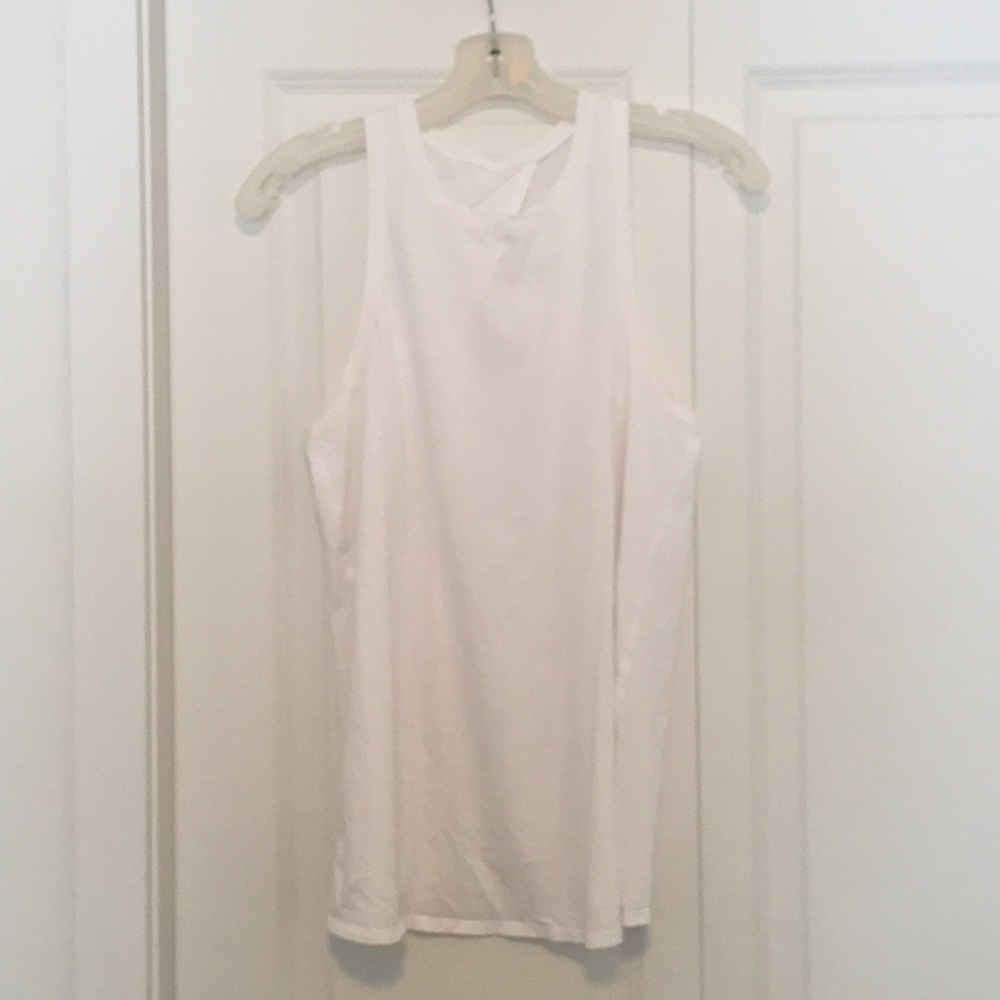 Lululemon open back tank